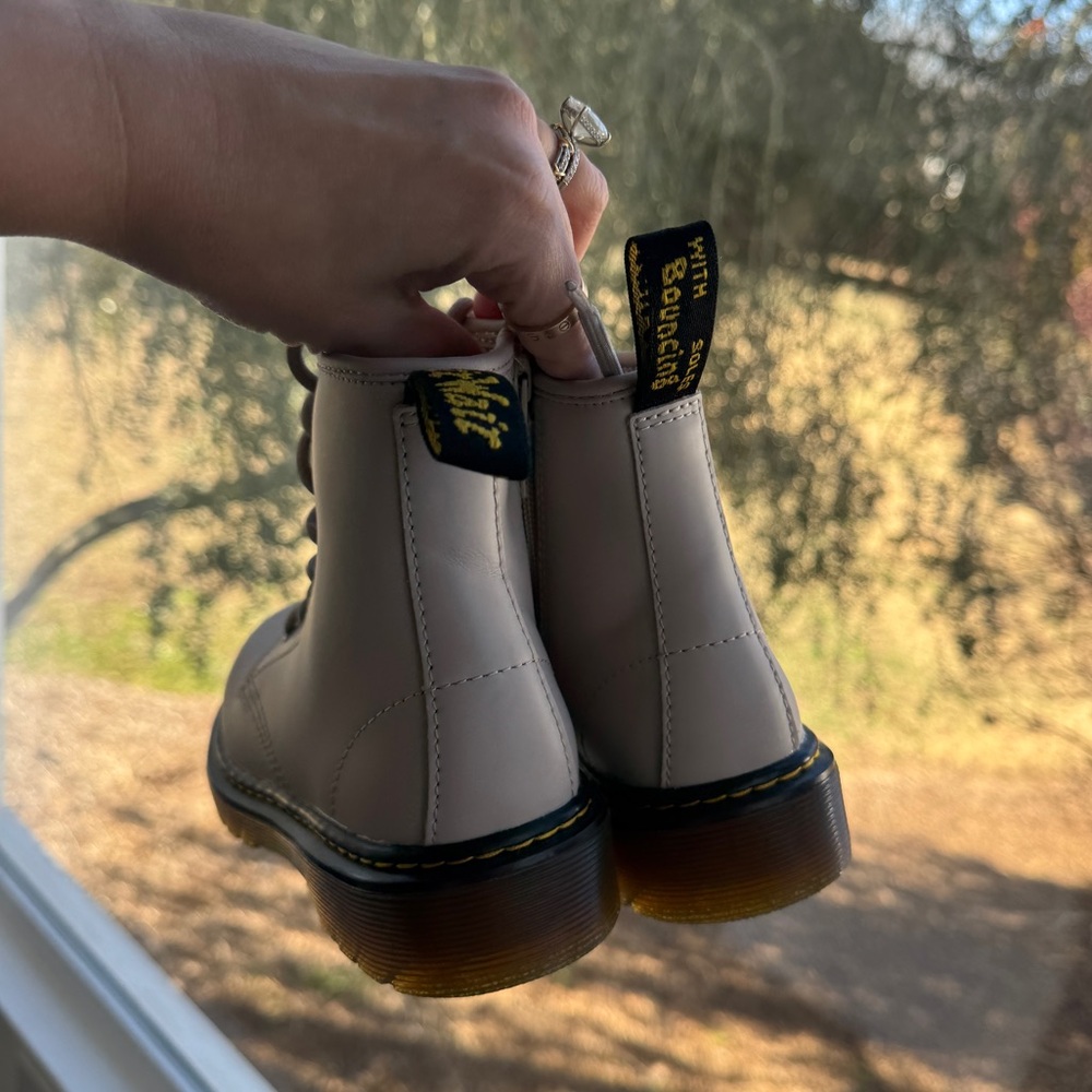 Dr martens tan/sandy boots 1y - Picture 5 of 6